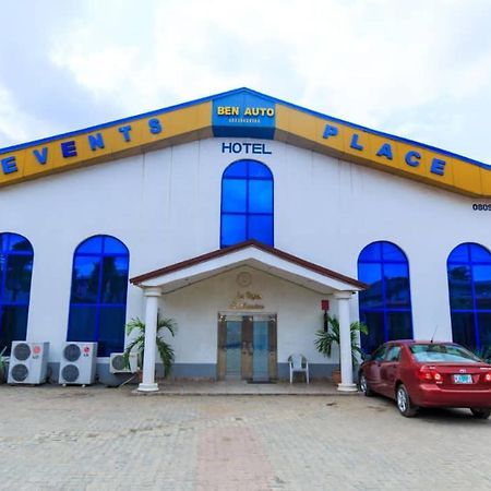 Ben Auto Hotel Lagos Kültér fotó