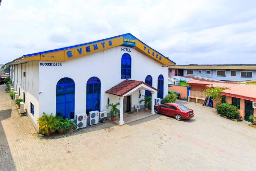 Ben Auto Hotel Lagos Kültér fotó
