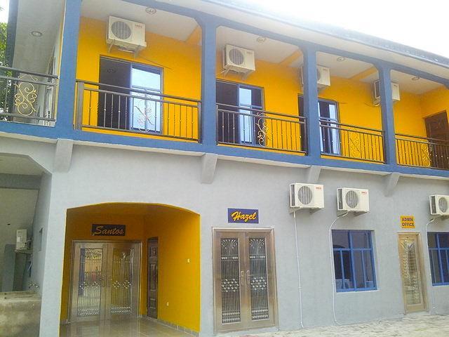 Ben Auto Hotel Lagos Kültér fotó