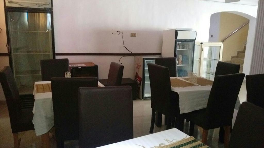 Ben Auto Hotel Lagos Kültér fotó