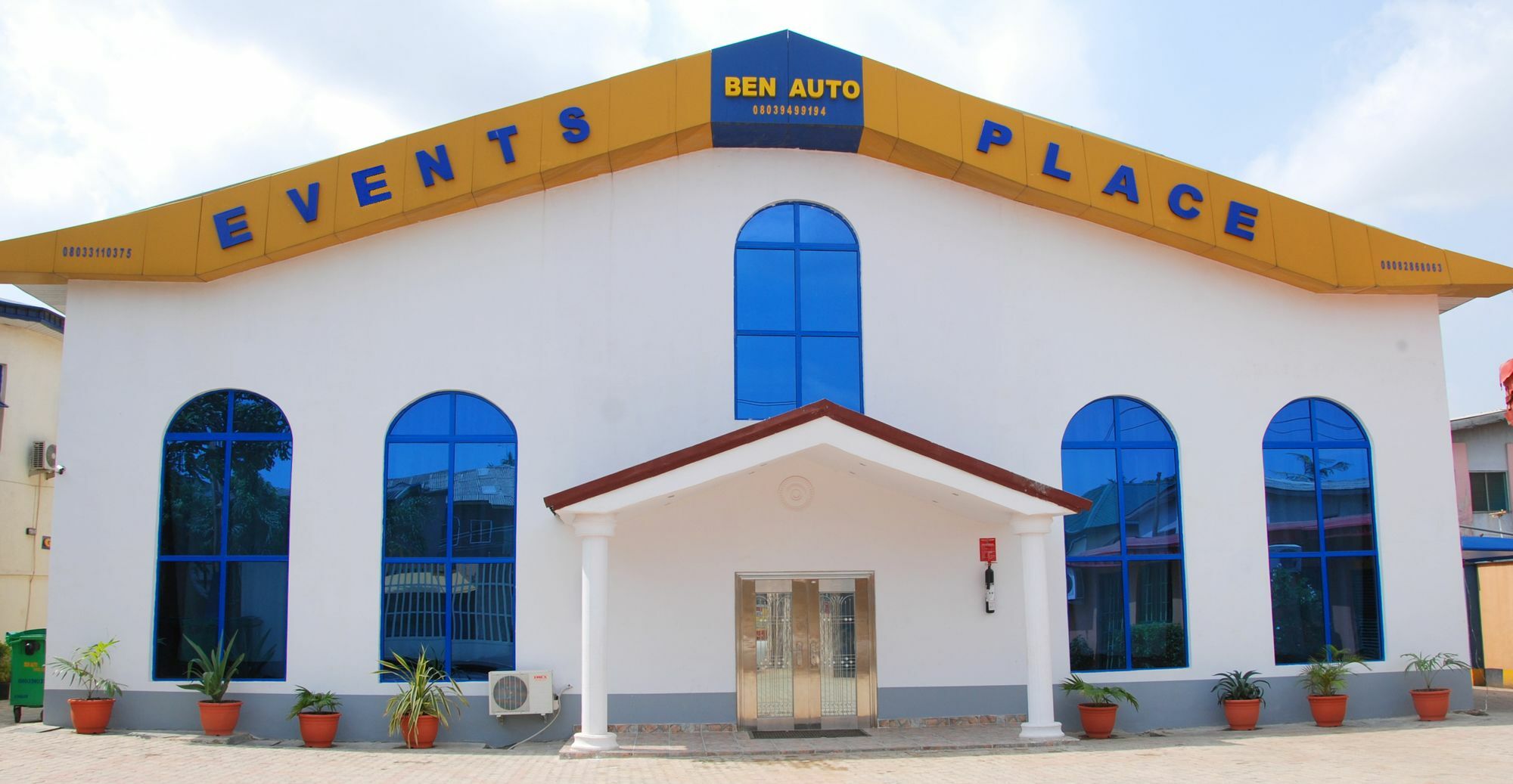 Ben Auto Hotel Lagos Kültér fotó