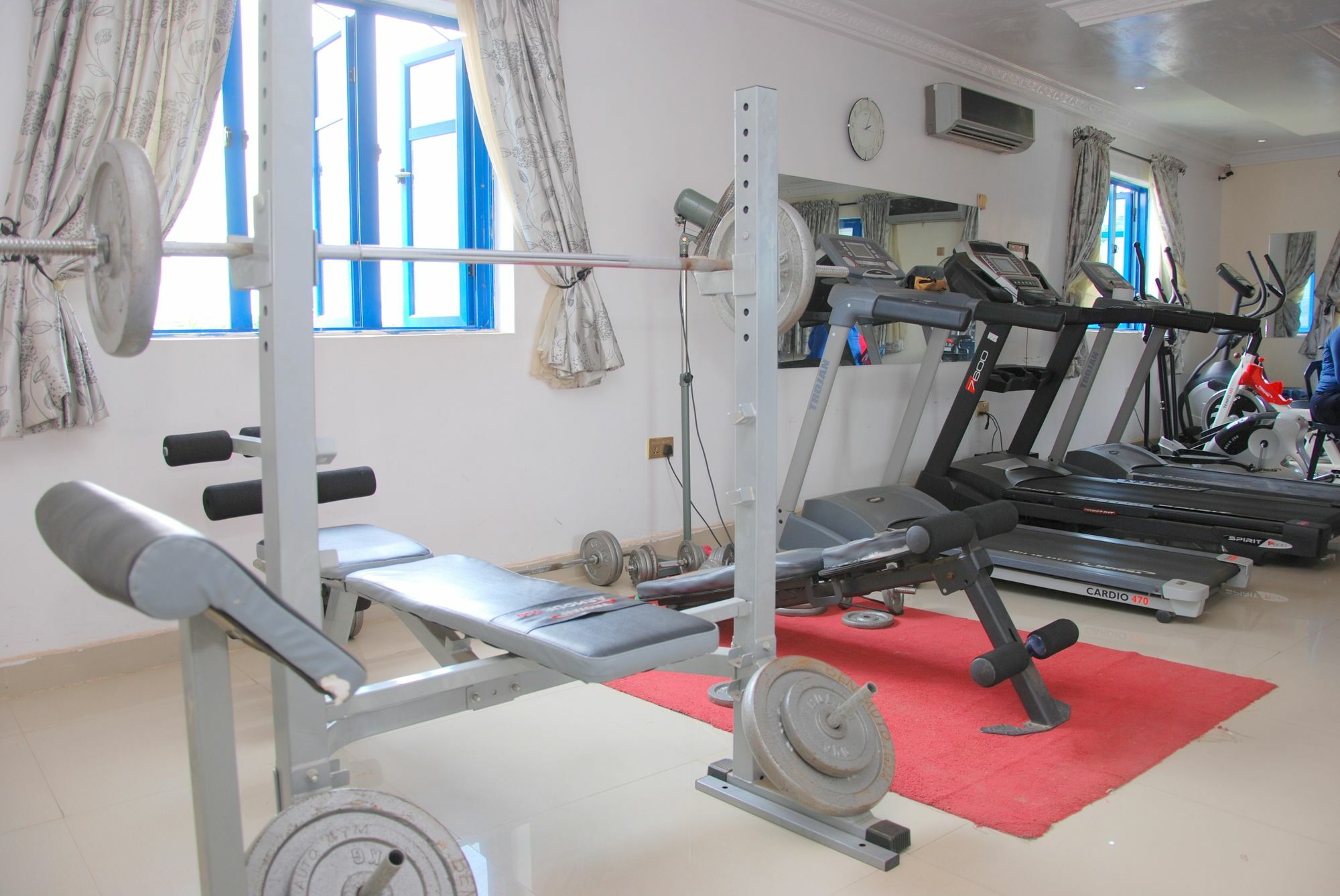 Ben Auto Hotel Lagos Kültér fotó